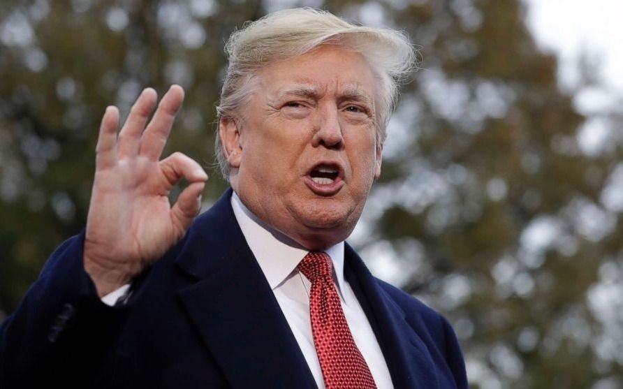 Trump entre la condena al supremacismo blanco y la ambigüedad sobre las armas