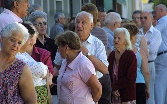 La Provincia subió un 45,4% la jubilación mínima y quedó fijada en 10.400 pesos