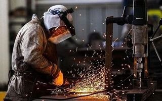 La industria cayó 1,9% interanual en julio y la construcción, 1,7%