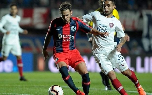 San Lorenzo, que quiere seguir en lo más alto de la Superliga, visita al complicado Colón