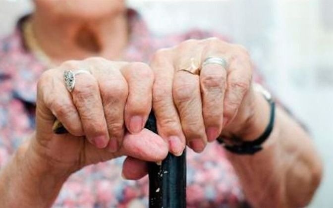 Apoderados de jubilados deben registrar su huella