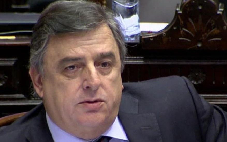 Para el radical Negri, “hay que pensar en otro Cambiemos”