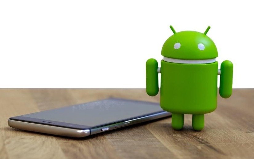 Descubren una falla en Android que deja acceder a un tercero a la cámara