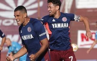 Lanús quiere seguir en lo más alto de la Superliga