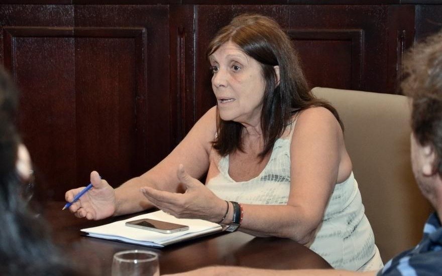 Teresa García será gobernadora interina hasta que asuma Kicillof