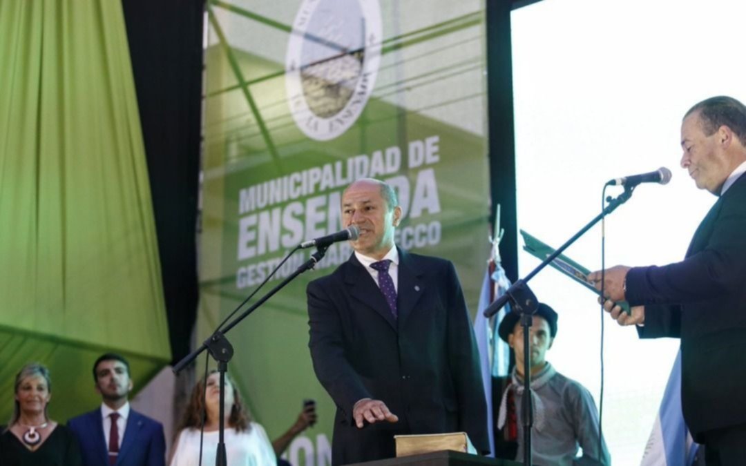 Secco asumió su quinto mandato como intendente de Ensenada