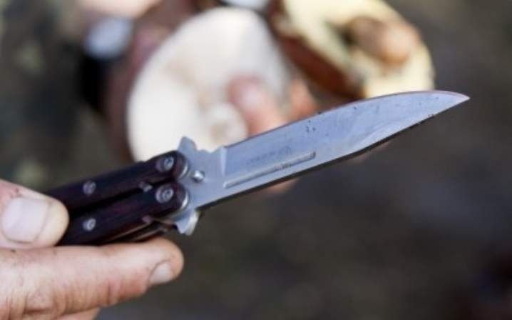 Un hombre recibió varias puñaladas