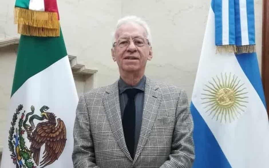 Dimitió el embajador mexicano en Argentina acusado de robo