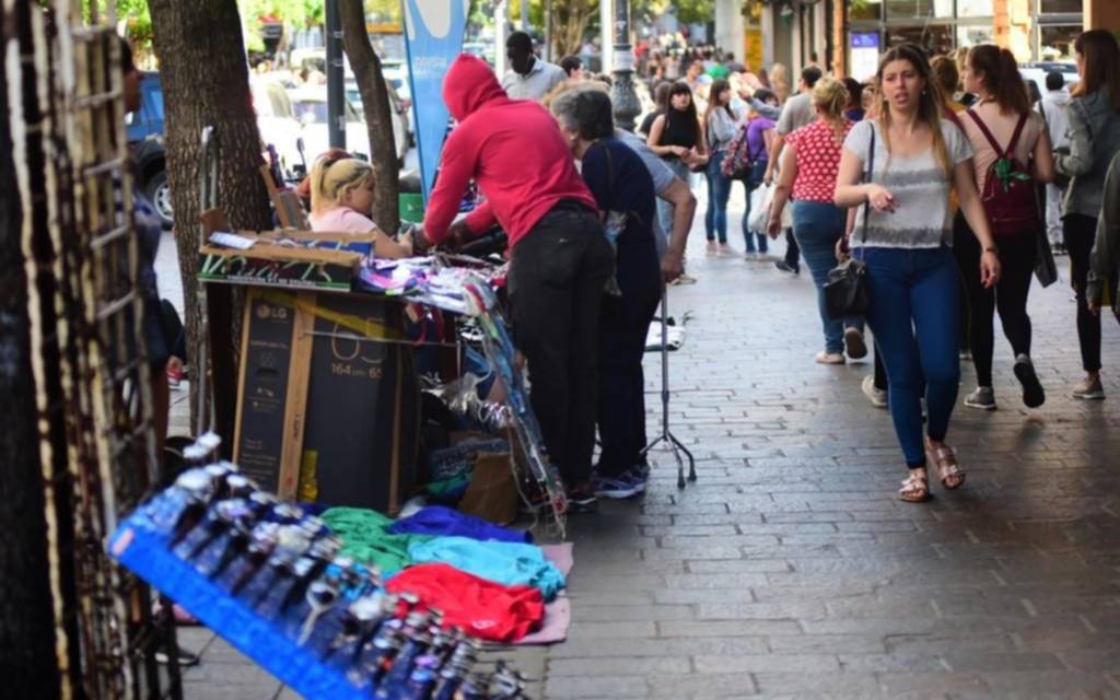 Las ventas navideñas cayeron 3% en los comercios minoristas