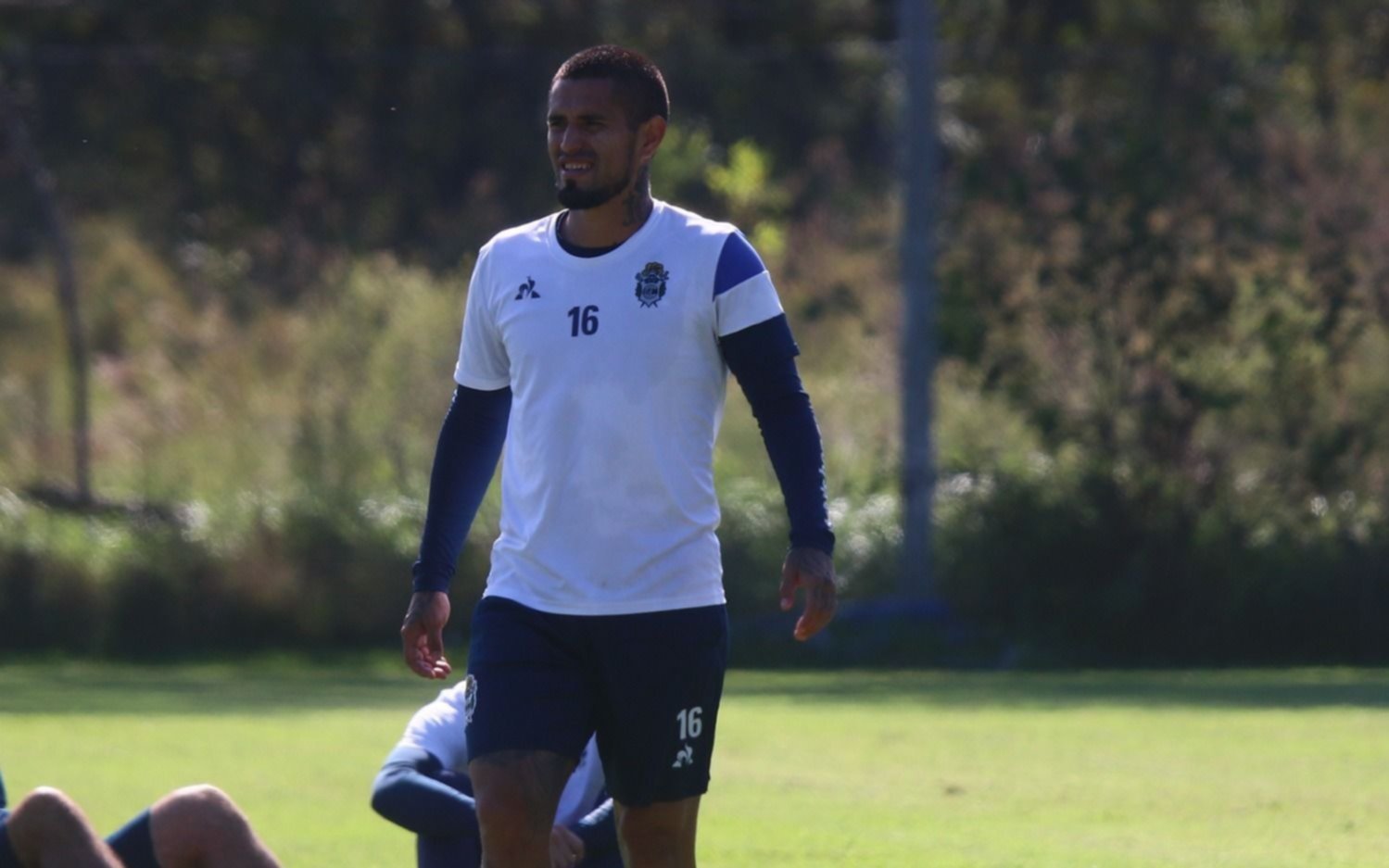 Domingo se despidió del Rojo para irse a Olimpia