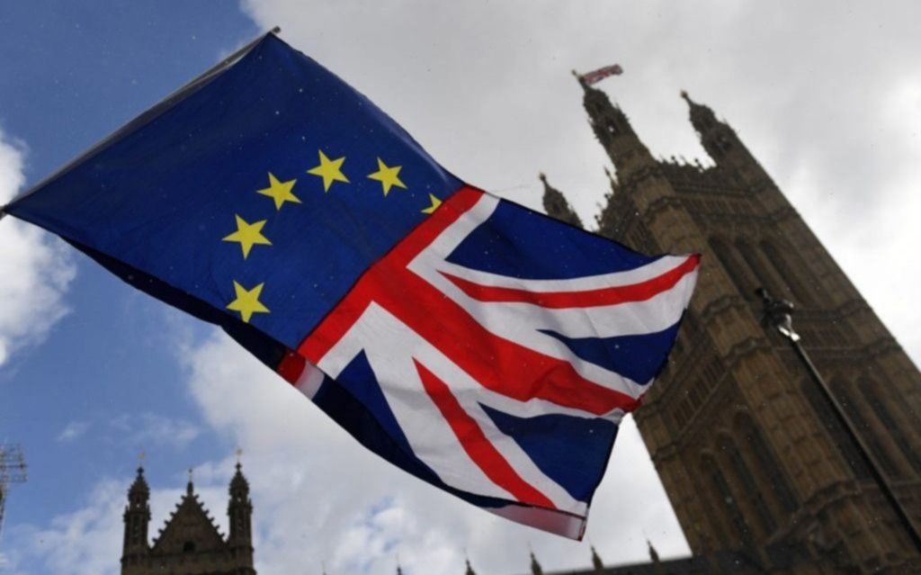 Diputados aprueban el Brexit y Reino Unido está a un paso de dejar la Unión Europea