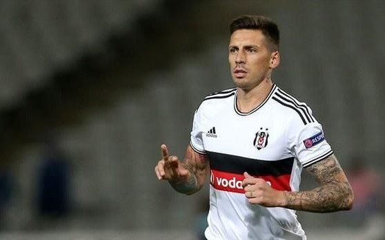 Otro gol del “Principito” José Sosa en el fútbol de Turquía para el Trabzonspor