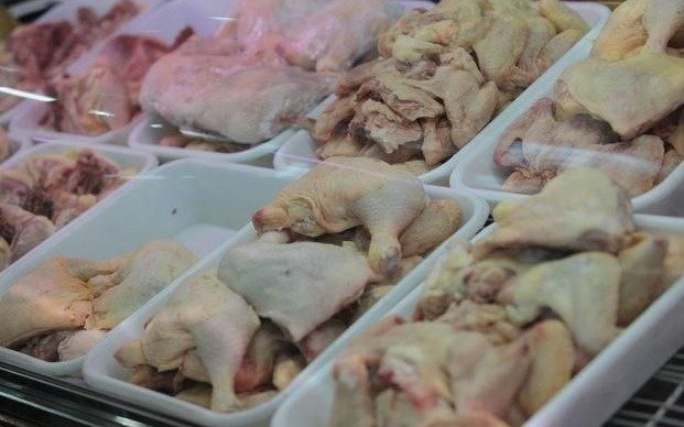 El pollo gana más lugar en la mesa de los argentinos