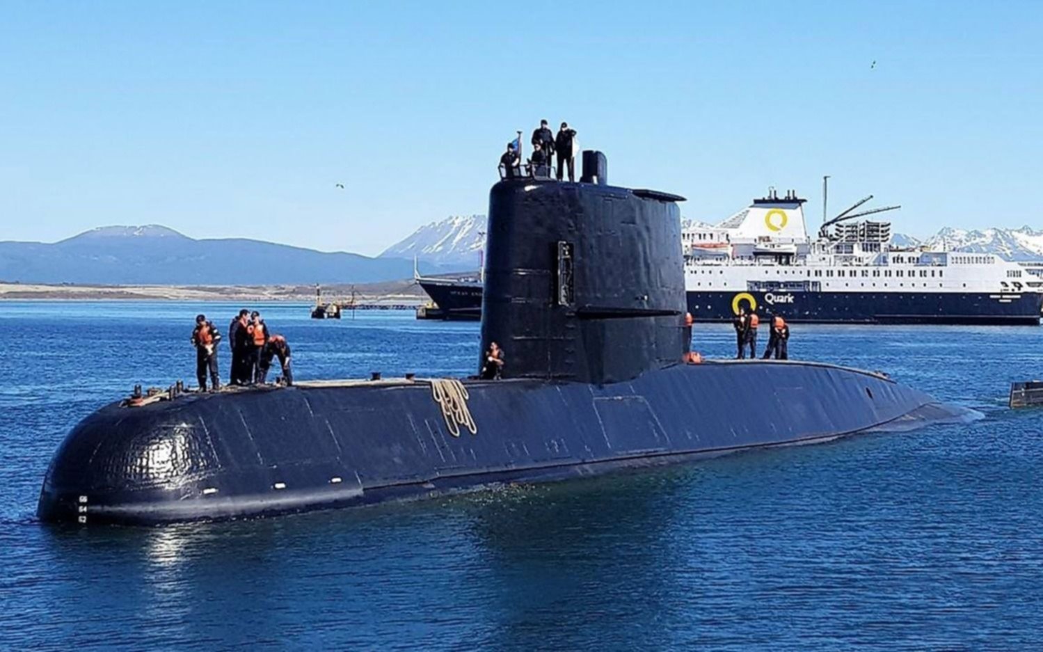 Procesan a 6 altos mandos de la Armada por el ARA San Juan
