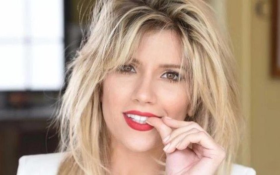 Laurita no quiere ser madre porque “trabajo con mi cuerpo”