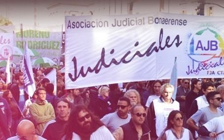 Judiciales rechazaron oferta de aumento del 14,6% a junio