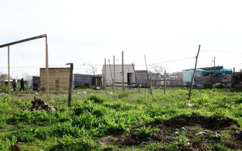 Vecinos renovaron el pedido a la Justicia para que libere los terrenos de Los Hornos
