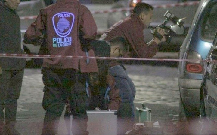 Sobreseyeron por inimputable a la mujer que degolló a su hija de 9 años