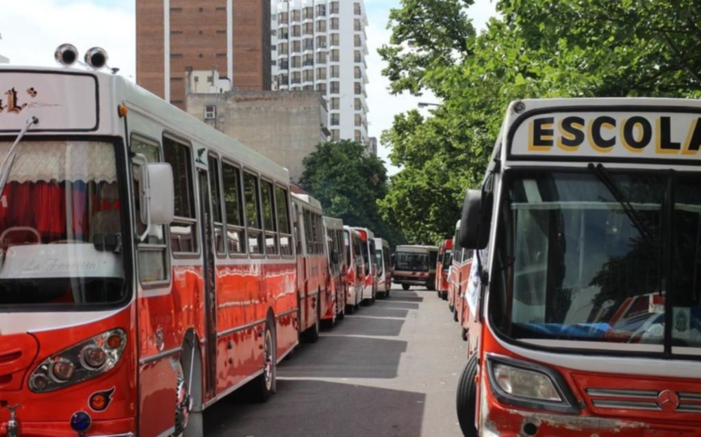 Transportistas escolares advierten que la situación del sector es “dramática”