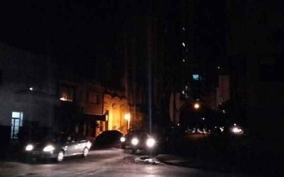 Reclaman por luminarias sin funcionar en un sector del Barrio Monasterio