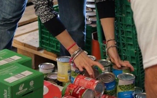 Piden ayuda y alimentos para un comedor