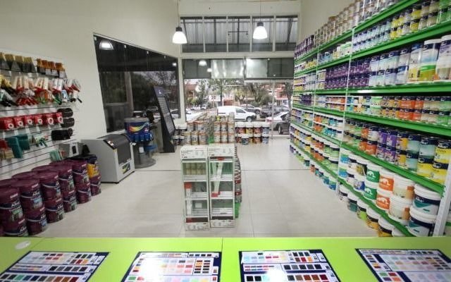Ampliarán los permisos para abrir comercios en comunas del Interior