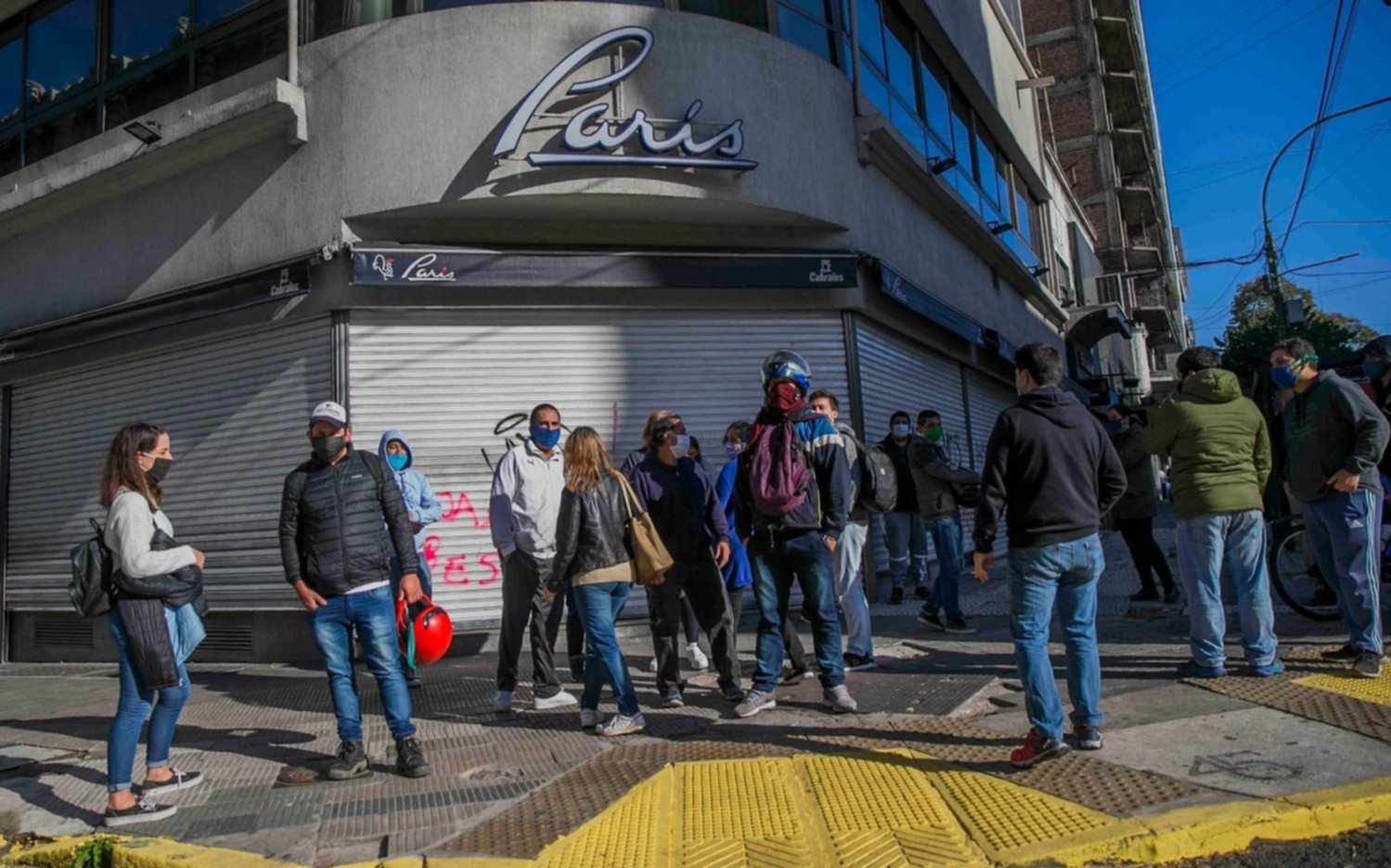 Hoy todos somos “La París”