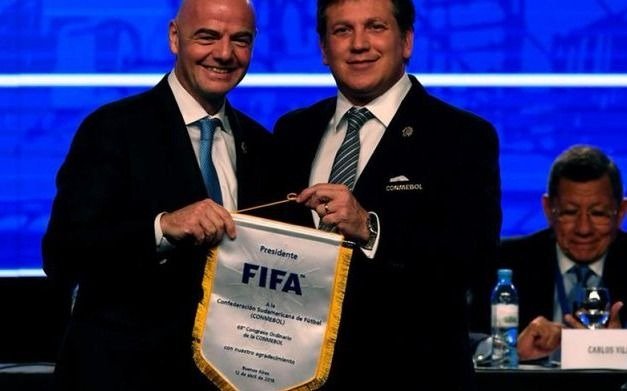 FIFA-Conmebol y un nuevo cruce: ahora por los cambios