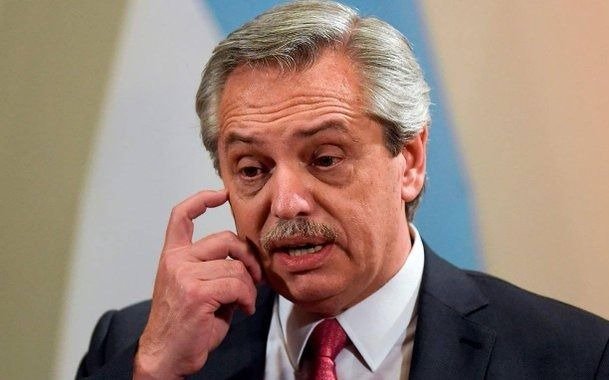 La negociación por la deuda “sigue” y la oferta se puede extender hasta mañana