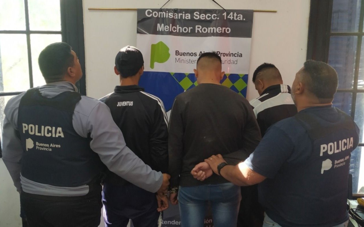Tres detenidos por pegarle dos tiros a un pariente en Melchor Romero