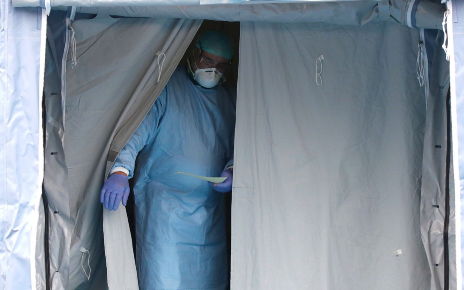 Con un nuevo pico, en Argentina se reportaron 345 casos y 3 muertes