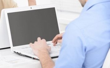 Lanzan un sistema de teleconsultas entre pacientes y médicos platenses