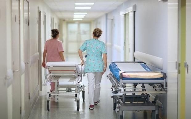 Piden 11.000 trabajadores más para reforzar los hospitales