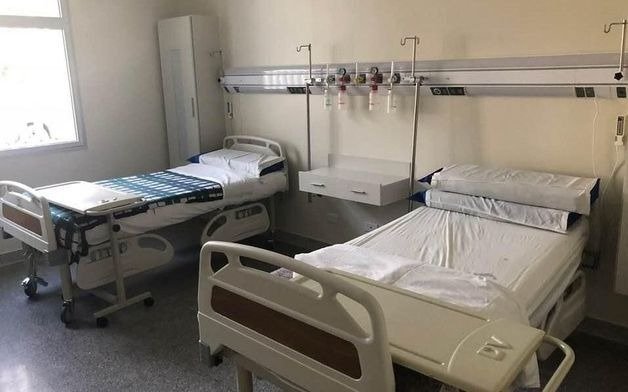“Tenemos más camas de terapia que España y UK”
