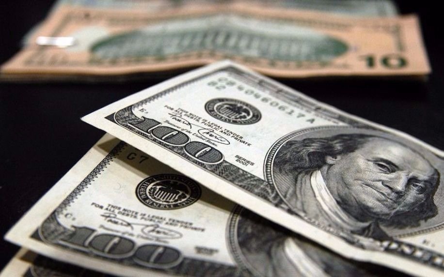 Los hijos de desaparecidos podrán comprar dólares al precio oficial