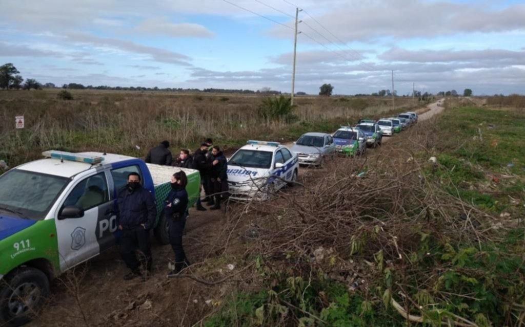 Usurpación, pedradas y tres detenidos en 120 y 609