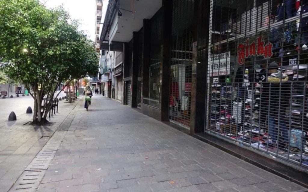 Piden a la Casa Rosada informes sobre cierres de locales comerciales
