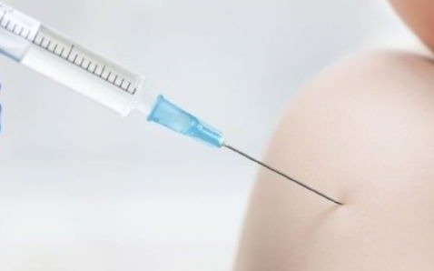 Prueban un fármaco contra el virus en empleados