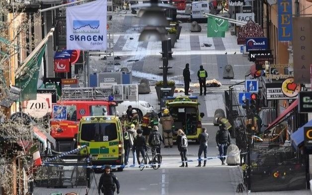 Suecia, sin restricciones, logra un descenso de casos