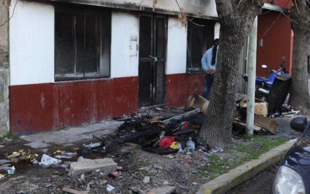 Berisso: murió la joven que estaba grave tras un incendio