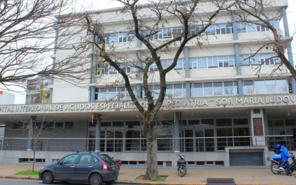 Aíslan pabellón de quemados del Ludovica por un contagio