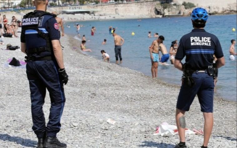 Buscan prohibir el topless en Francia