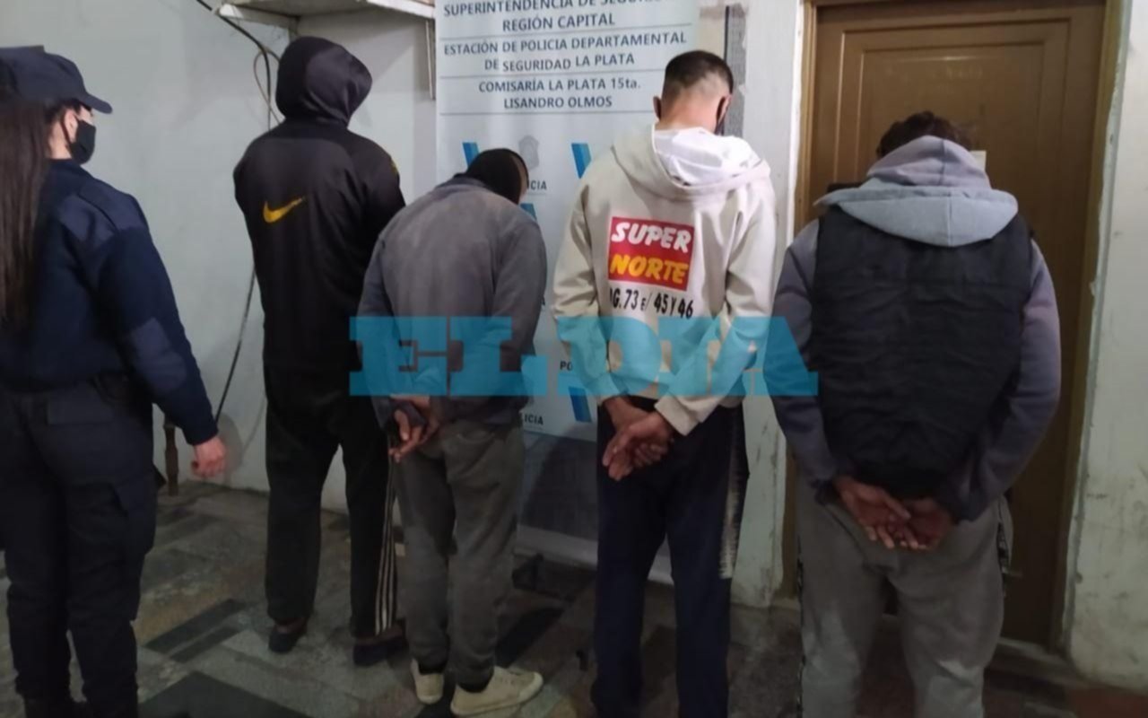 Atacaron la seccional de Olmos a tuercazos y con una gomera