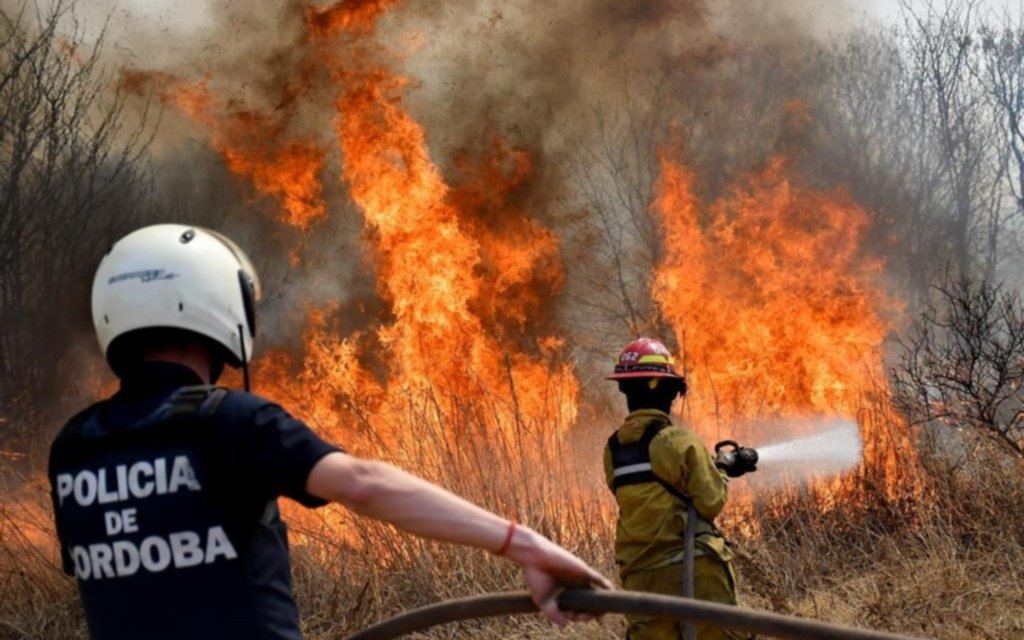 Los incendios forestales arrasaron ya más de 60 mil hectáreas en Córdoba