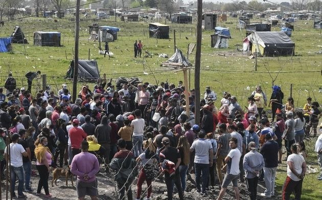 Unas 400 familias acordaron dejar los terrenos usurpados en la localidad de Guernica