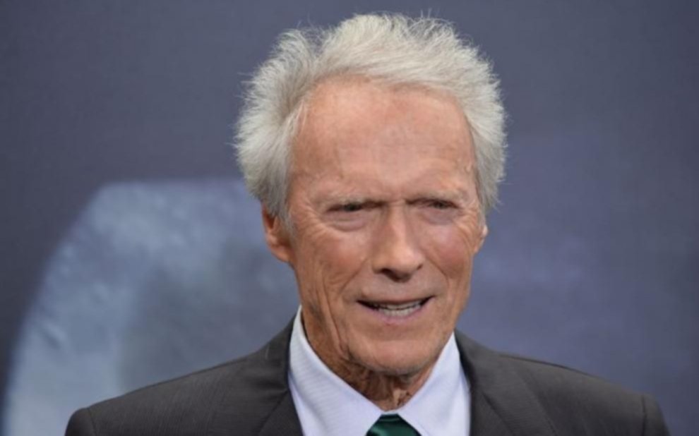 Clint Eastwood filmará con 90 años ¿y con Schwarzenegger?
