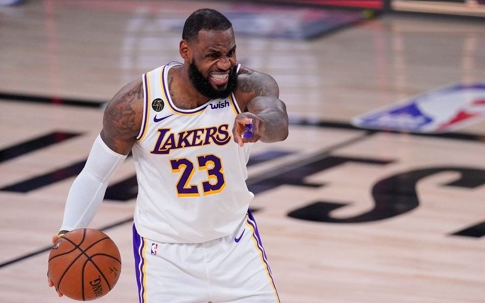 Lakers busca definir esta noche la NBA
