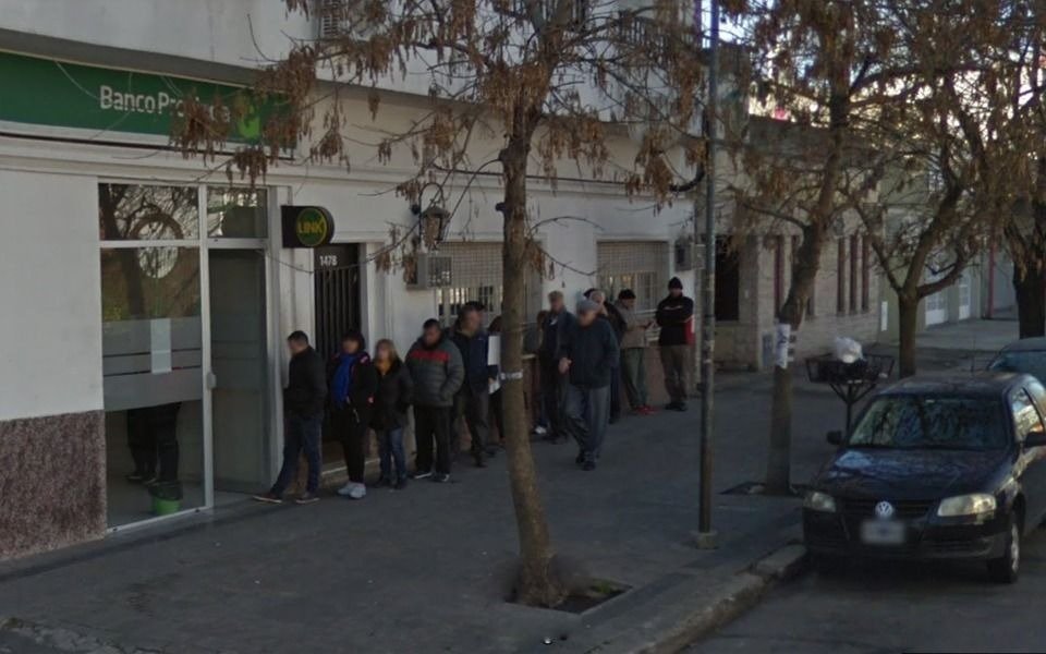 A estar atentos: los estafadores telefónicos siguen vaciando cuentas