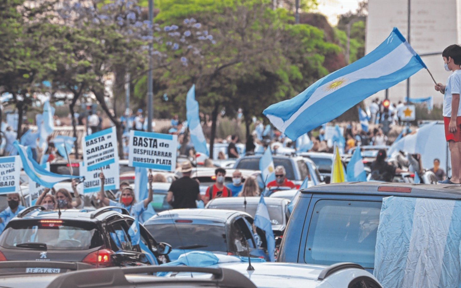 Un nuevo banderazo en todo el país y el mayor de los reclamos fue por la Justicia