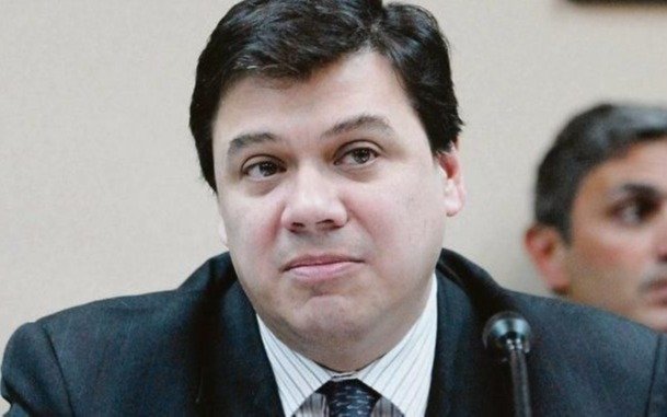 El Gobierno prorroga la prohibición de despidos hasta fines de enero